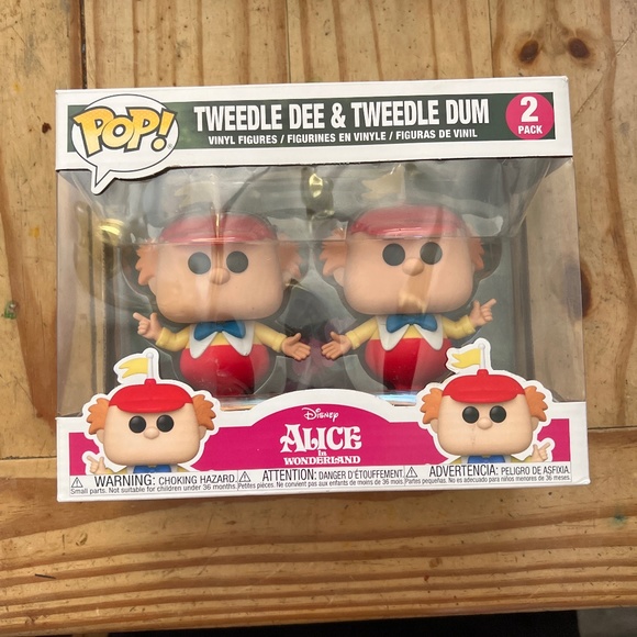 Tweedle Dee and Tweedle Dum Funko Pop - Picture 1 of 4